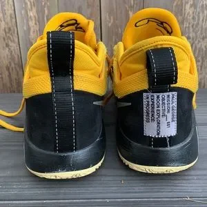 Nike bright Yellow Paul George Moon Exploration basketball shoes in great shape! Buy Nike PG 2.5 EP  main image 3